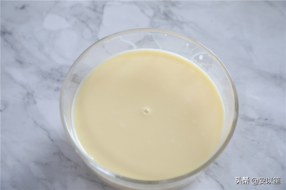 烤箱做鸡蛋牛奶布丁,用烤箱做牛奶布丁最简单的做法