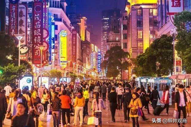 当口红遇上电子！深圳“电子第一街”华强北为何爱上“女*用品性**”