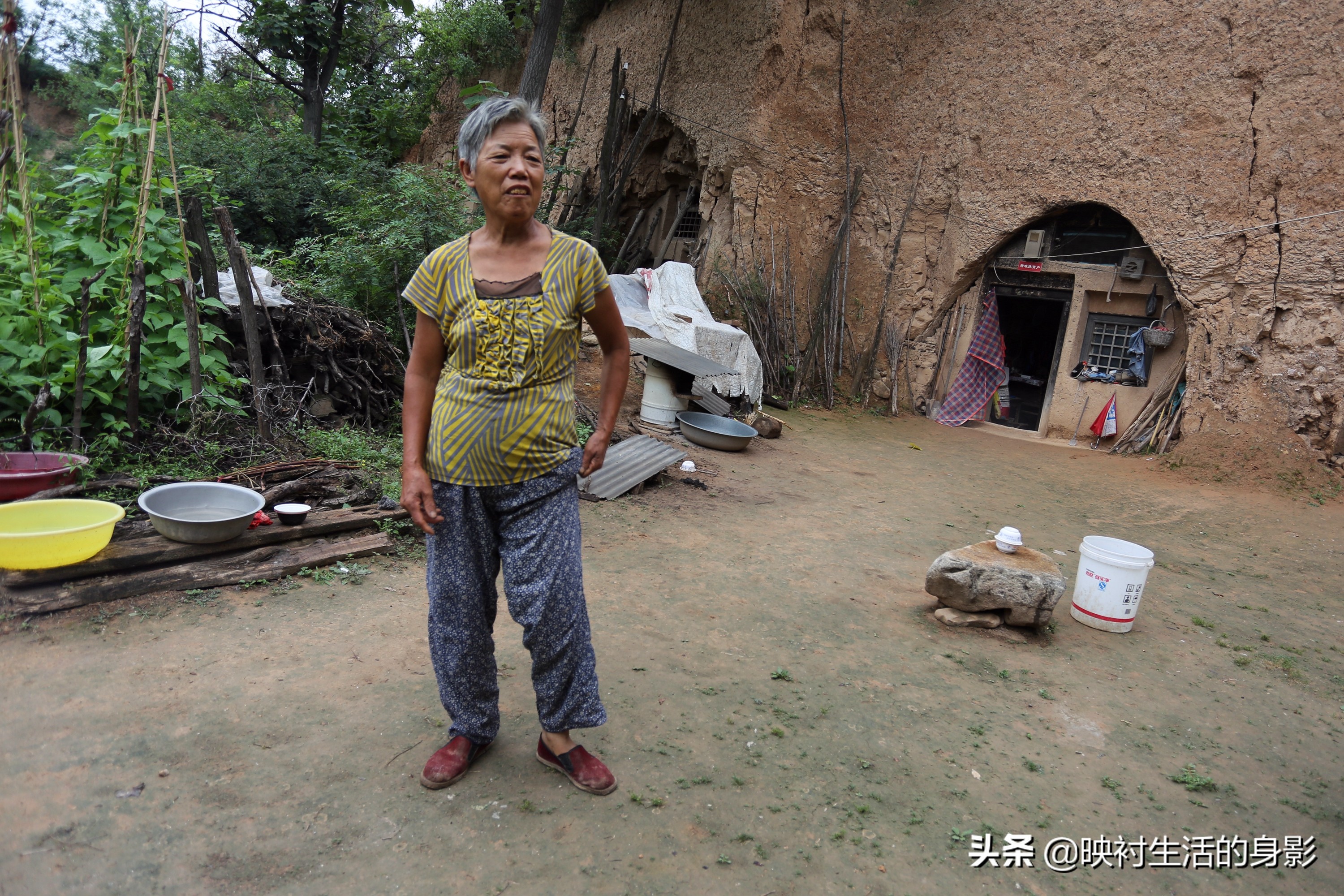 弟弟没钱买房没钱结婚姐姐不帮忙,弟弟结婚没房子逼姐姐离婚后续