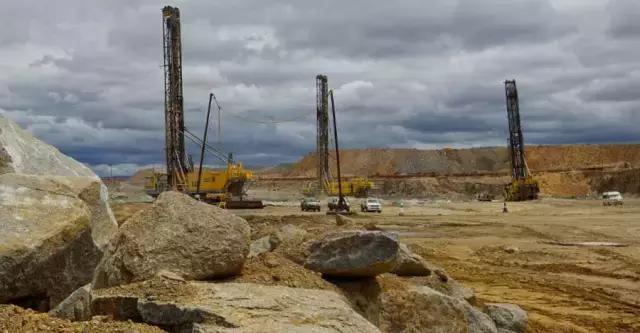 2021全球最赚钱的100家企业,目前最挣钱的10大行业