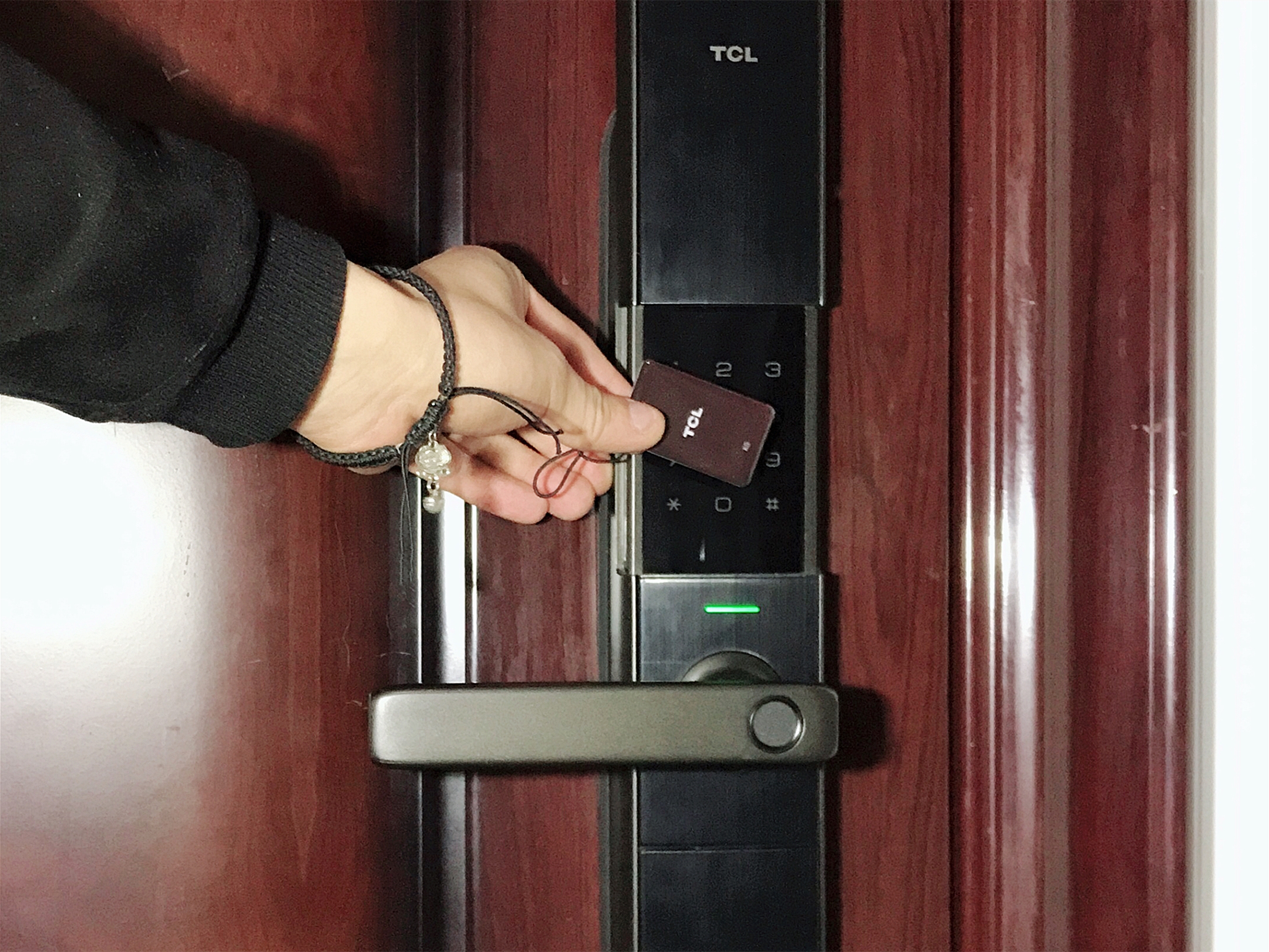 普通消费者怎样选门窗,小米智能门锁如何选择