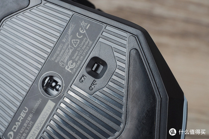 达尔优cm630牧马人轻量化鼠标,达尔优牧马人5代有鼠标宏吗