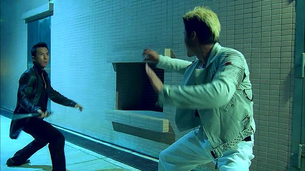 15部影视剧“名场面”，乌鸦掀桌，朱茵眨眼，她让人等了28年