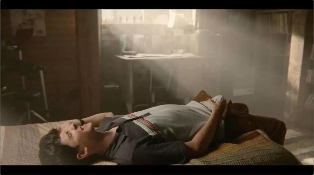 其实我是假装高潮的，因为希望她快点结束