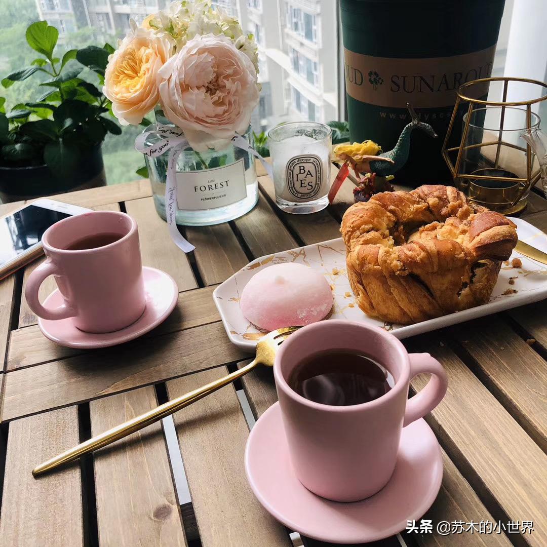 我想把“月亮、星辰、山川和竹林都穿在身上”