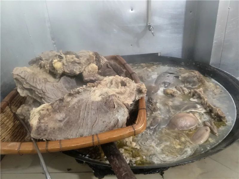 砚山县舌尖上的美食,砚山牛肉汤锅正宗做法