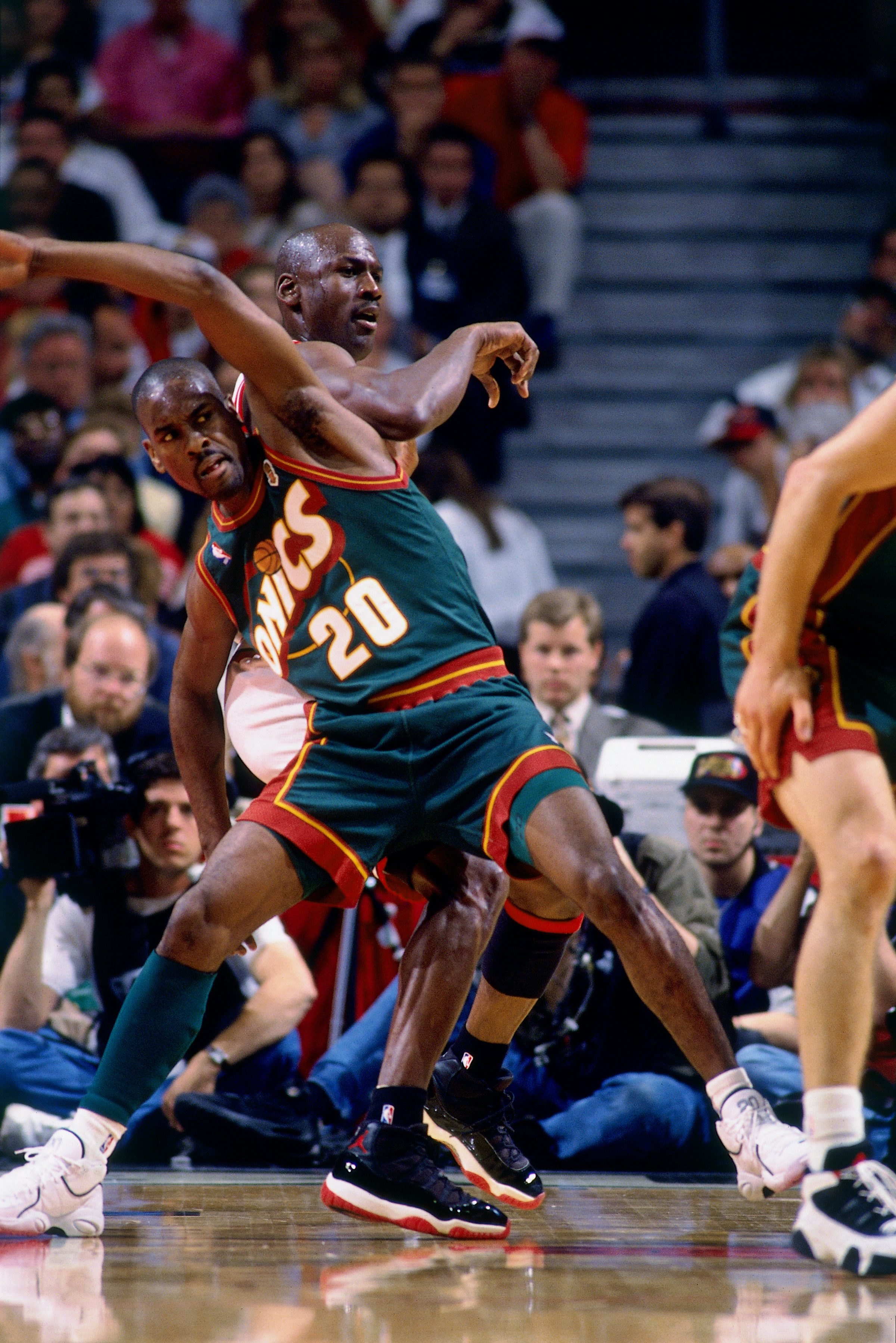 杜兰特称赞霍勒迪防守西瓜视频,杜兰特点评格林体系球员