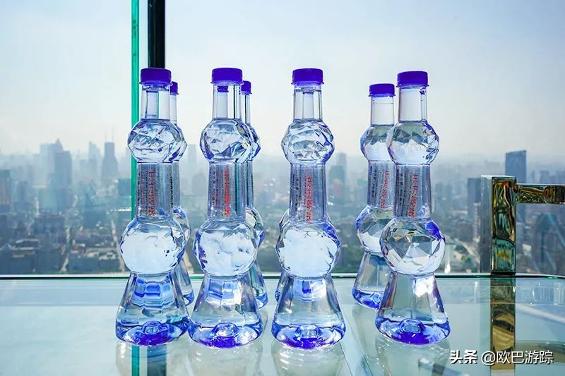 上海东方明珠塔里藏了一个酒店,你知道东方明珠有个酒店吗