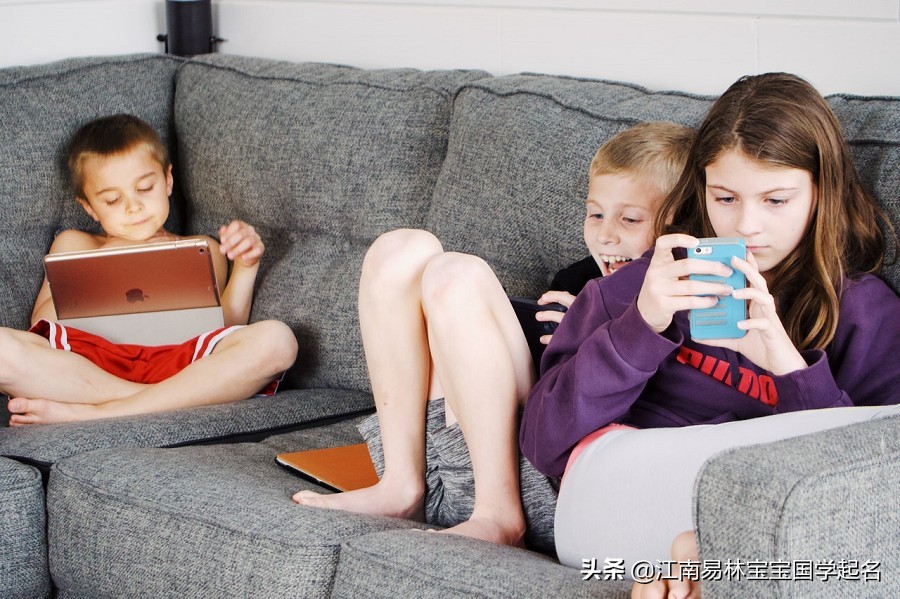 唐诗女孩名字大气文雅,唐诗取名有寓意女孩名字推荐