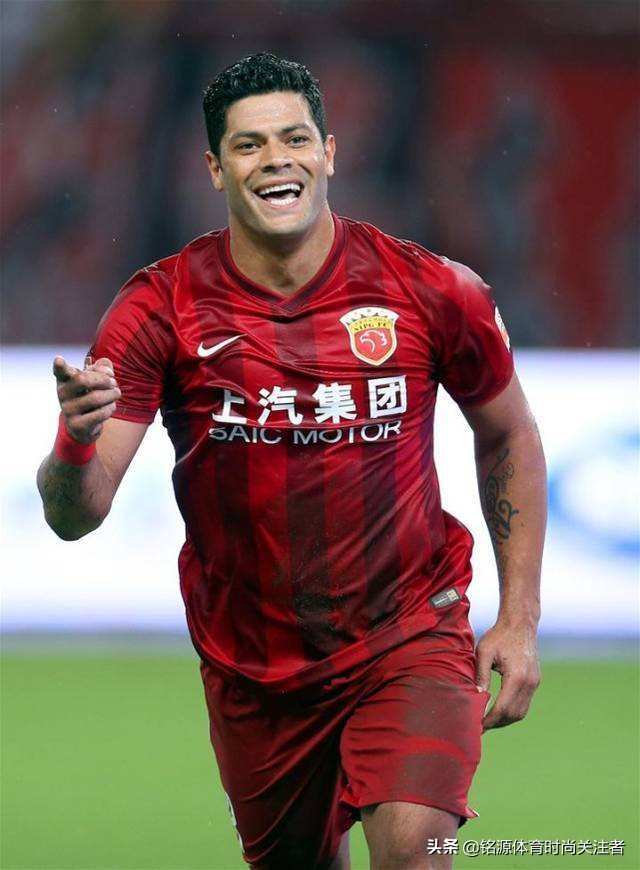 大力轰门精彩视频,大力远射最好的球星