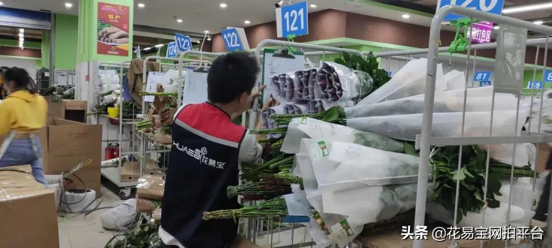 围观|教师节备货高峰的质检中心是什么样子的?