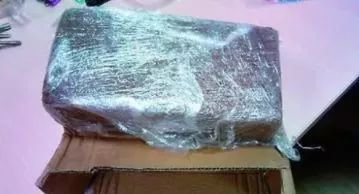 女子网购给差评遭卖家上门暴打,淘宝给差评遭卖家砍死