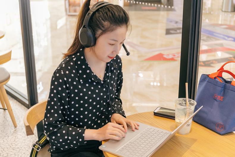 测一款USB头戴式耳机，在线学习刚需？