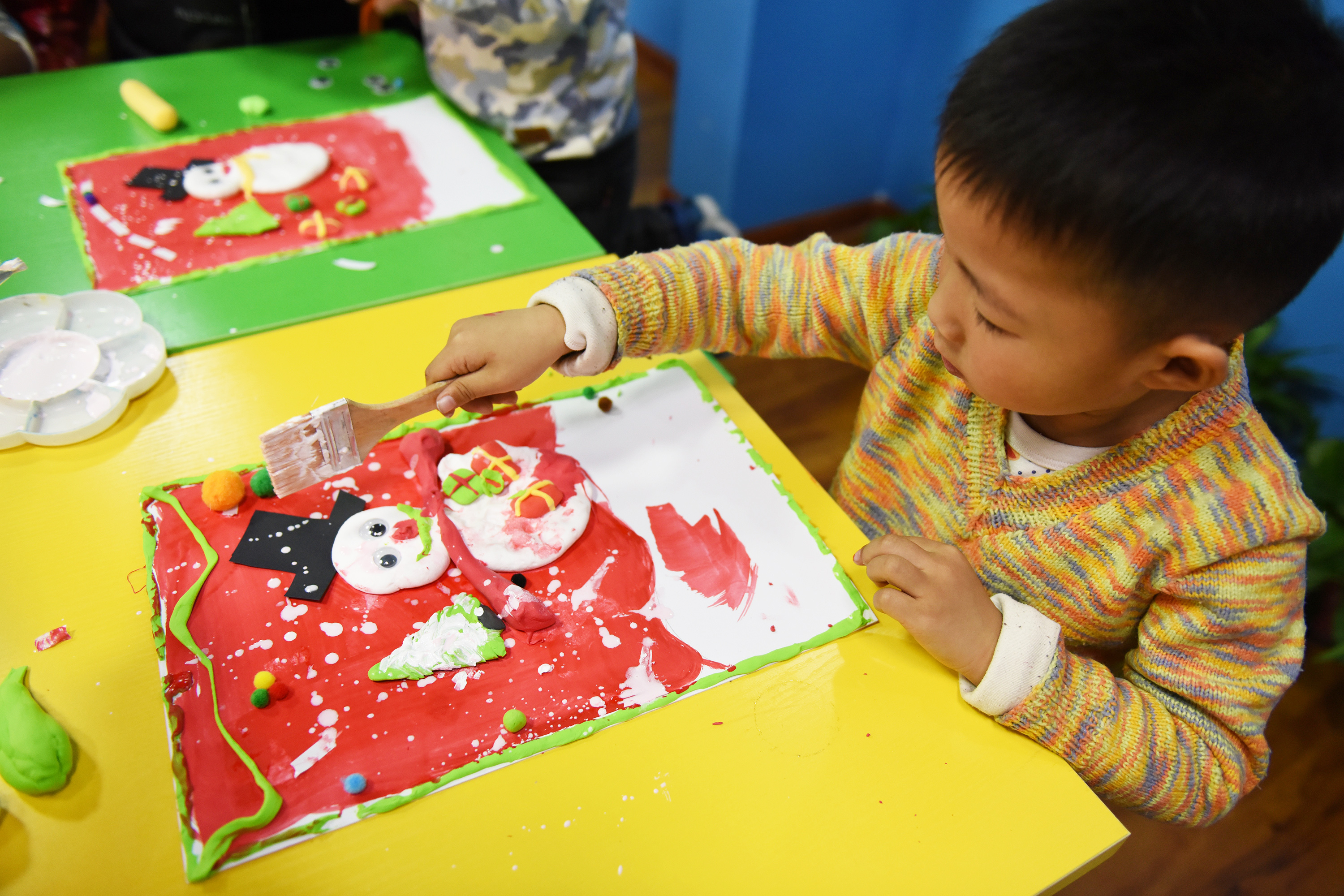 丰富多彩别开生面喜迎圣诞——贝贝亲子四周年粉丝节庆典活动记