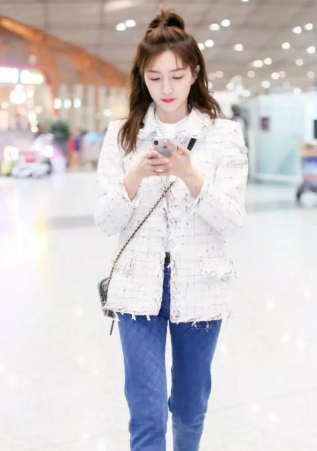 人人都有的基础款怎么穿出高级感,基础款变时髦很简单