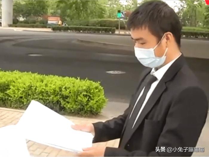 挂靠网约车公司过户费谁出,网约车挂靠公司不给过户怎么办