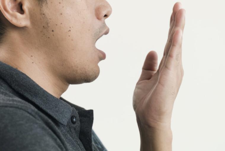 成人肠胃不好口臭除根的最好办法,成人口臭是怎么回事怎么治疗