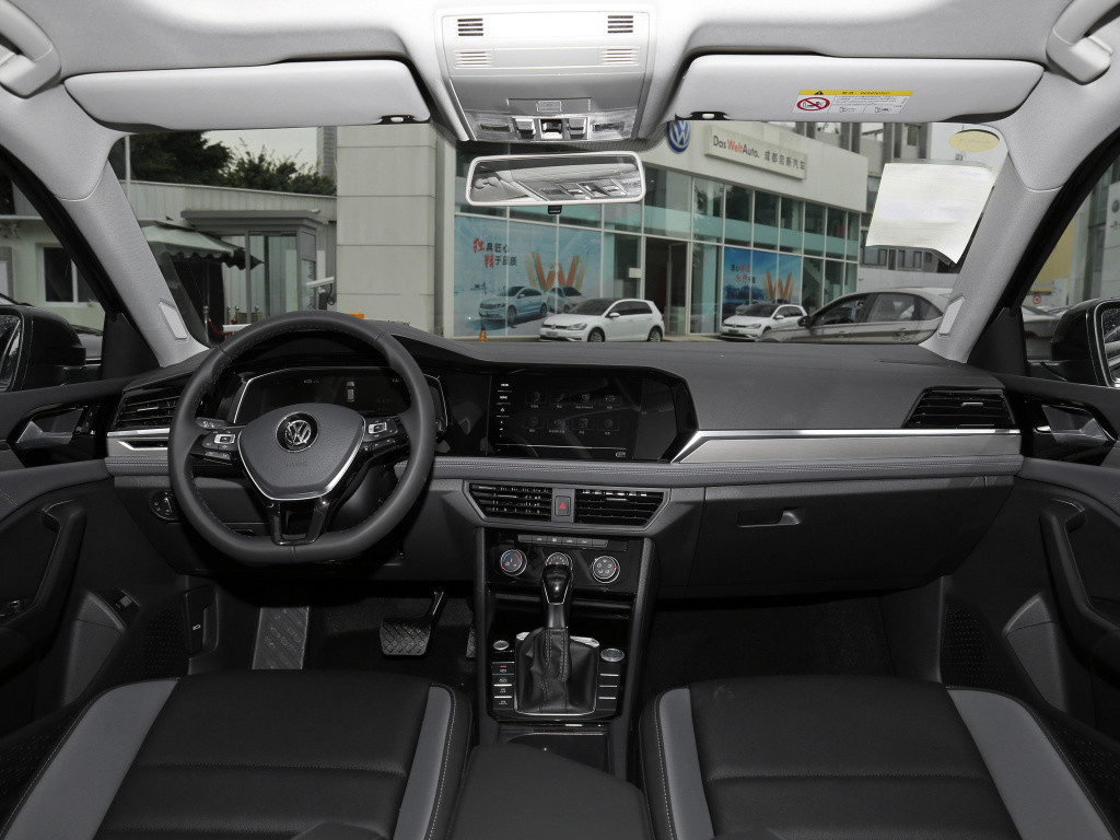 月销近4万这台10万级家轿创佳绩,月销量3万的车