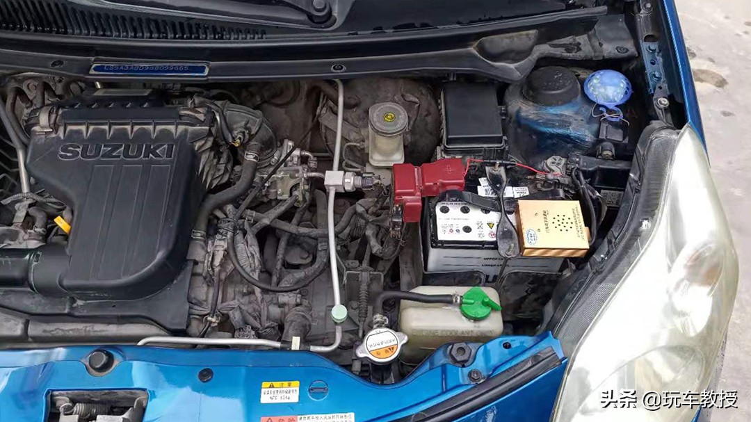 老鼠能钻进汽车驾驶室吗,如果老鼠进家里要怎么办