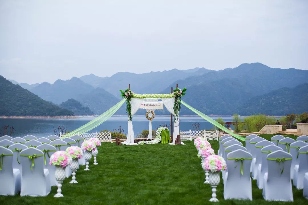 ￥998/2晚-超酷炫船型酒店！直面江湖双景！五星豪华游轮！