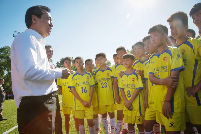 许家印的策划团队,许家印恒大足球训练