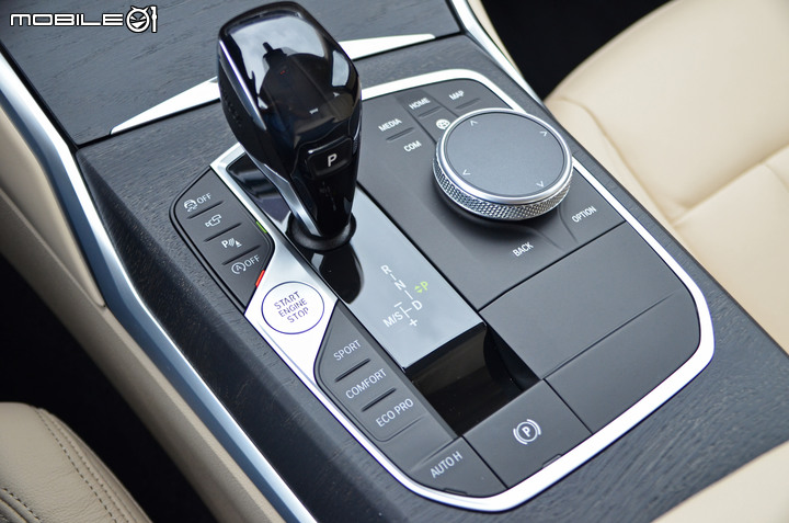 18款宝马318i试驾,宝马318i深度测评