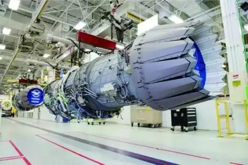 未来战场的激光武器精准打击,精准打击武器如何改变战争传统