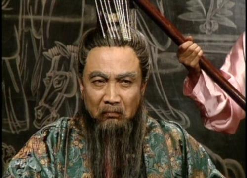 怎么看待杨修之死,杨修之死与情商的关系