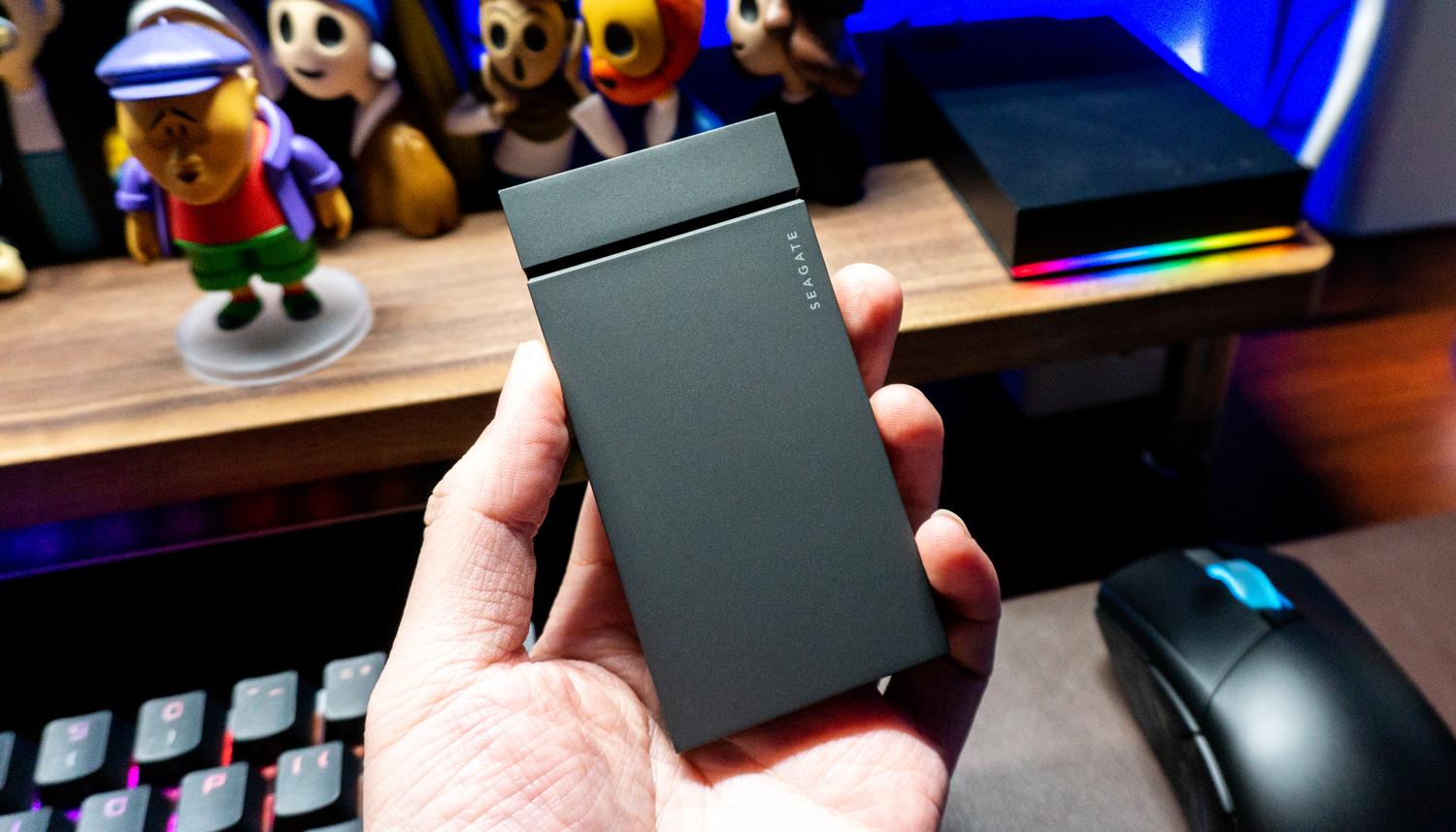 游戏宅理想桌面,电竞头戴式耳机rog棱镜s