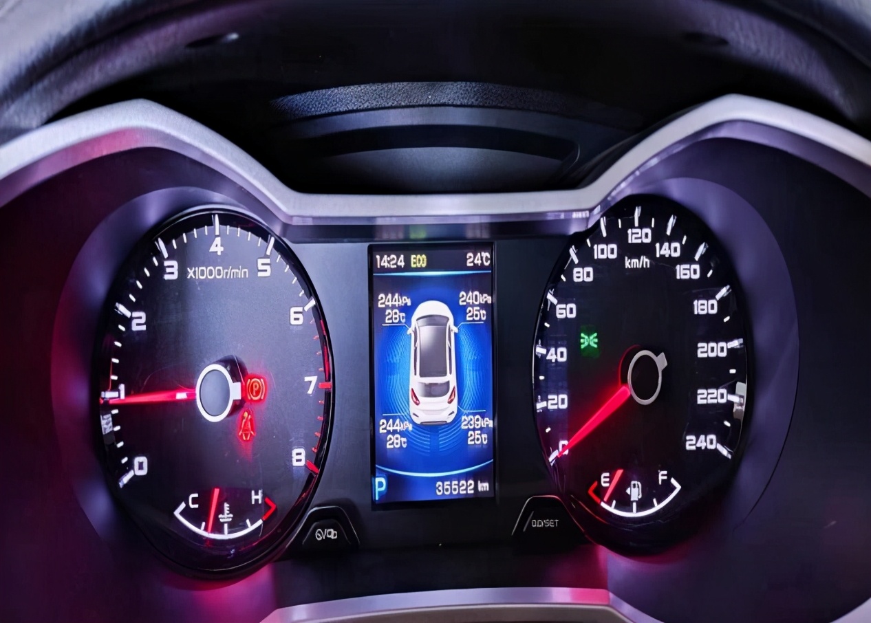 吉利帝豪开3年感受,帝豪gs开了四年各种毛病