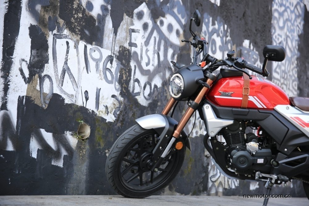 力帆DK150复古提车感受,力帆kp150