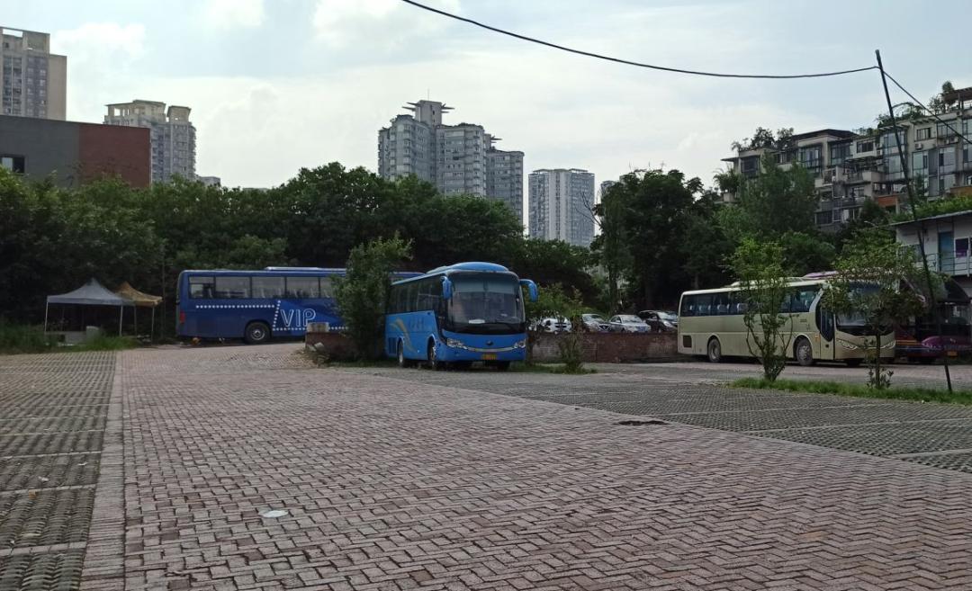 被56万压垮，重庆力帆帝国即将破产？昔日超级豪宅沦为鬼楼？