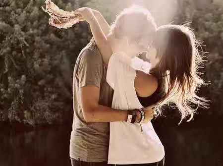 怎样看：男人的“性”是本能，女人的“性”是爱情