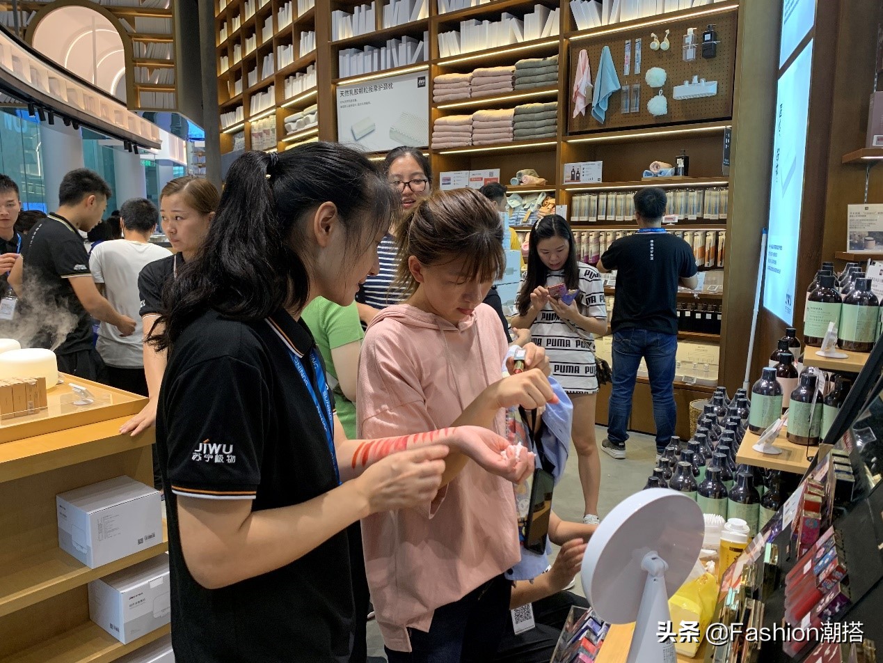 重庆苏宁易购旗舰店,重庆苏宁极物