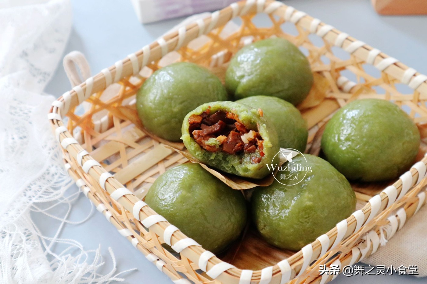 教你在家做青团软糯细腻又好吃,奶奶的青团完整版的