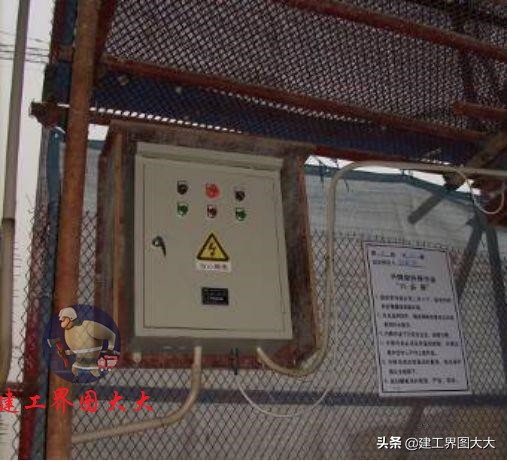 工程建筑爬架,爬架拆除一般得多长时间