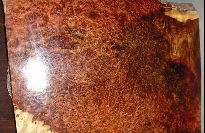 造假花梨的区别与特征,如何辨别缅甸花梨掺假