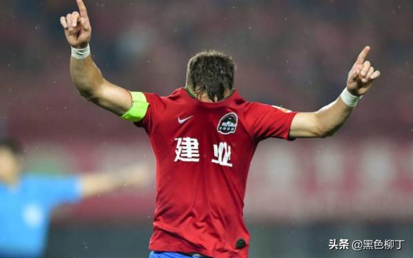 盘点国足的9位归化球员现状,值得国足归化的几位球员