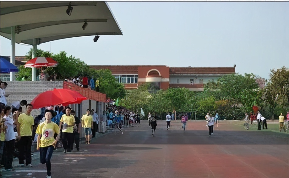 重庆渝北最抢手的小学初中,渝北区第二梯队初中