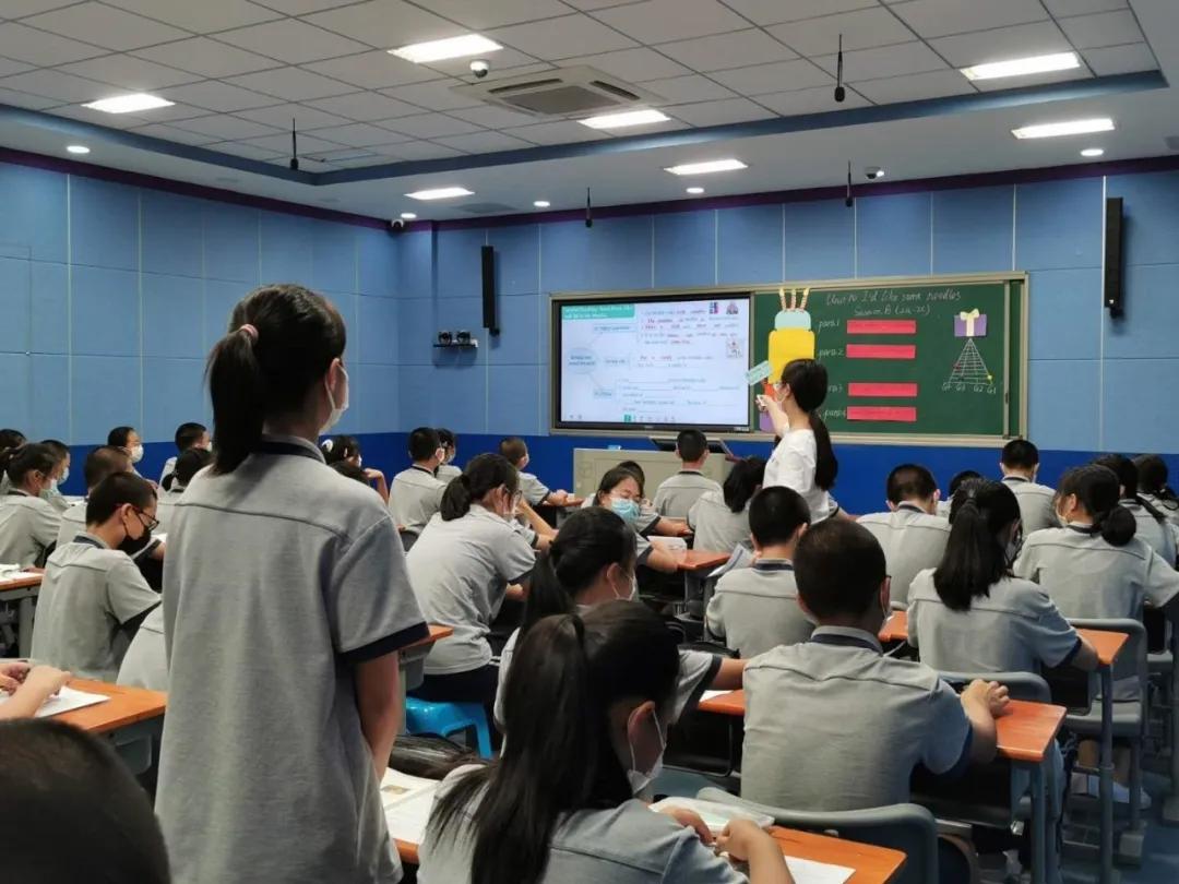 厦门五缘第二实验学校直播,厦门五缘第二实验学校最新新闻