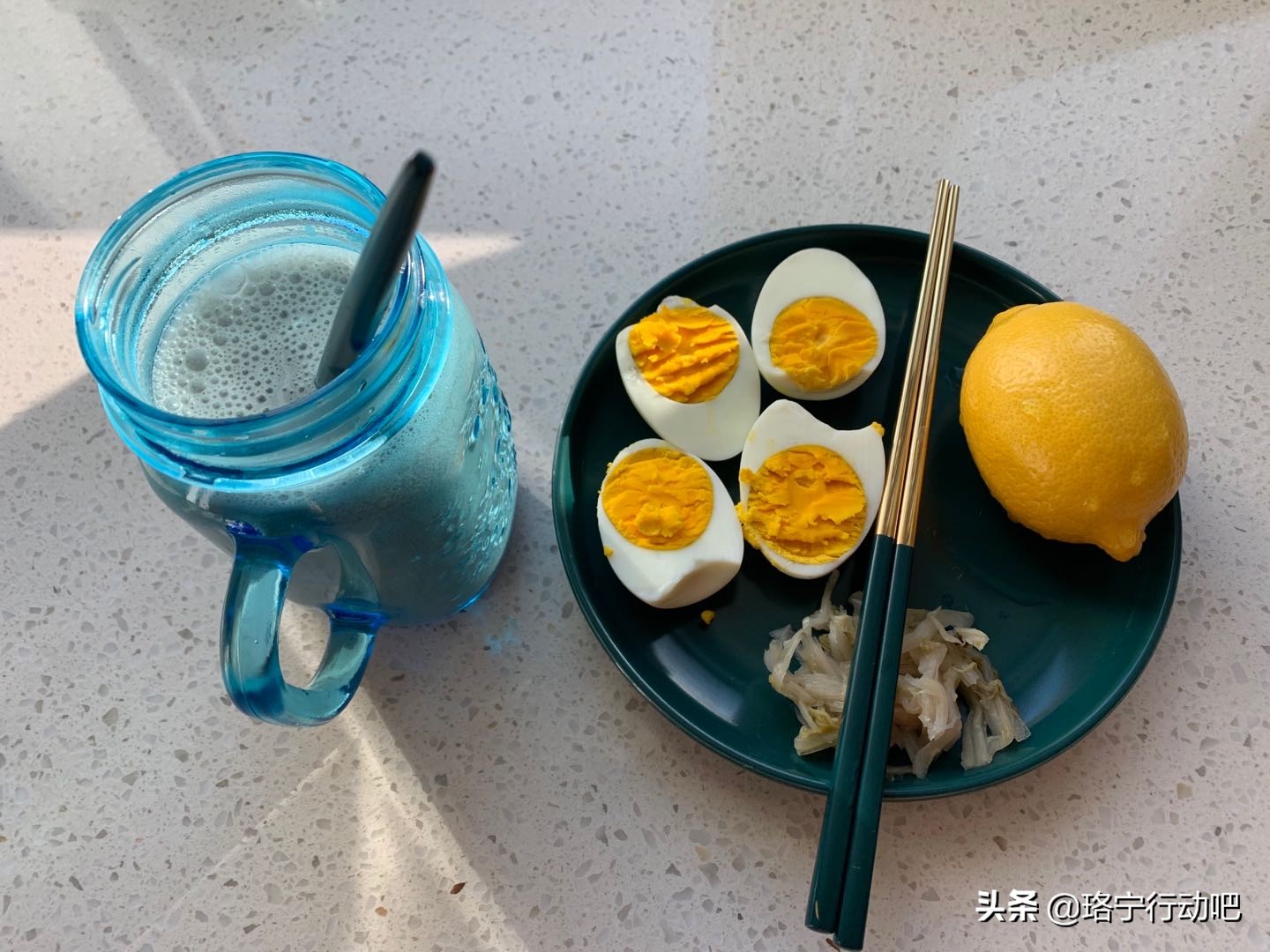 裙子拉链拉不上可以改松紧吗,吊带裙小了拉链拉不上应该怎么改