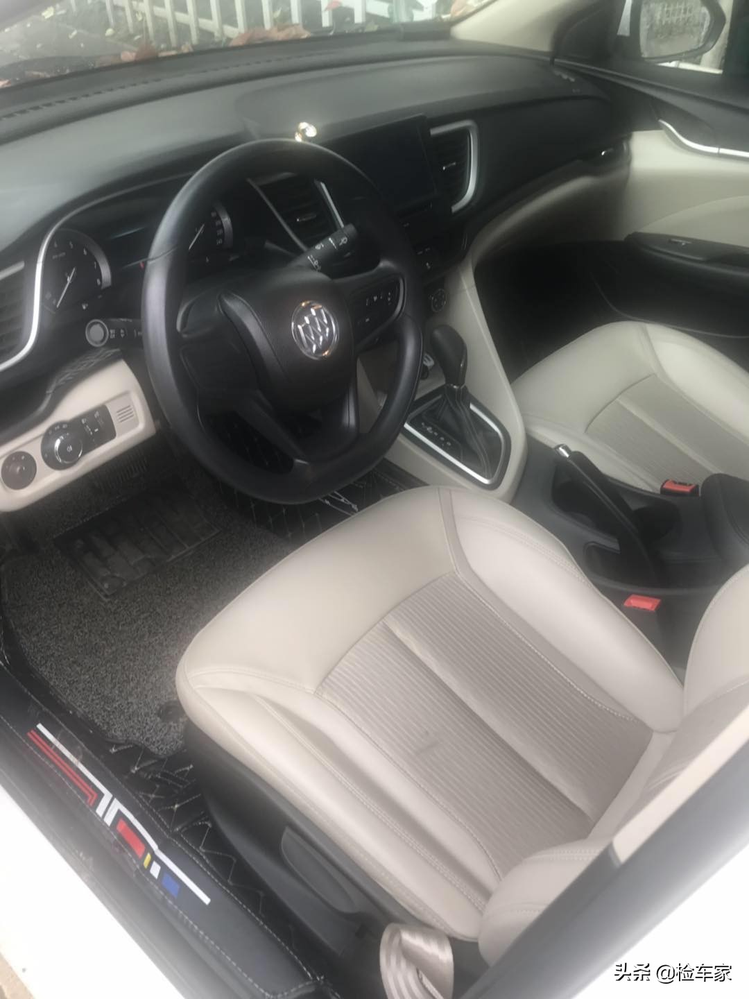 别克英朗4年开了6万公里约多少钱,开了2万公里的别克什么价位