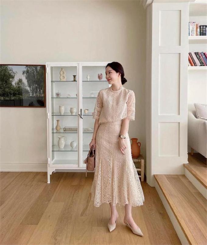 小个子穿长裙显胖,155小个子穿到脚踝的长裙显矮吗