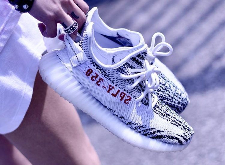 boost运动鞋发黄,踩屎感boost内增高