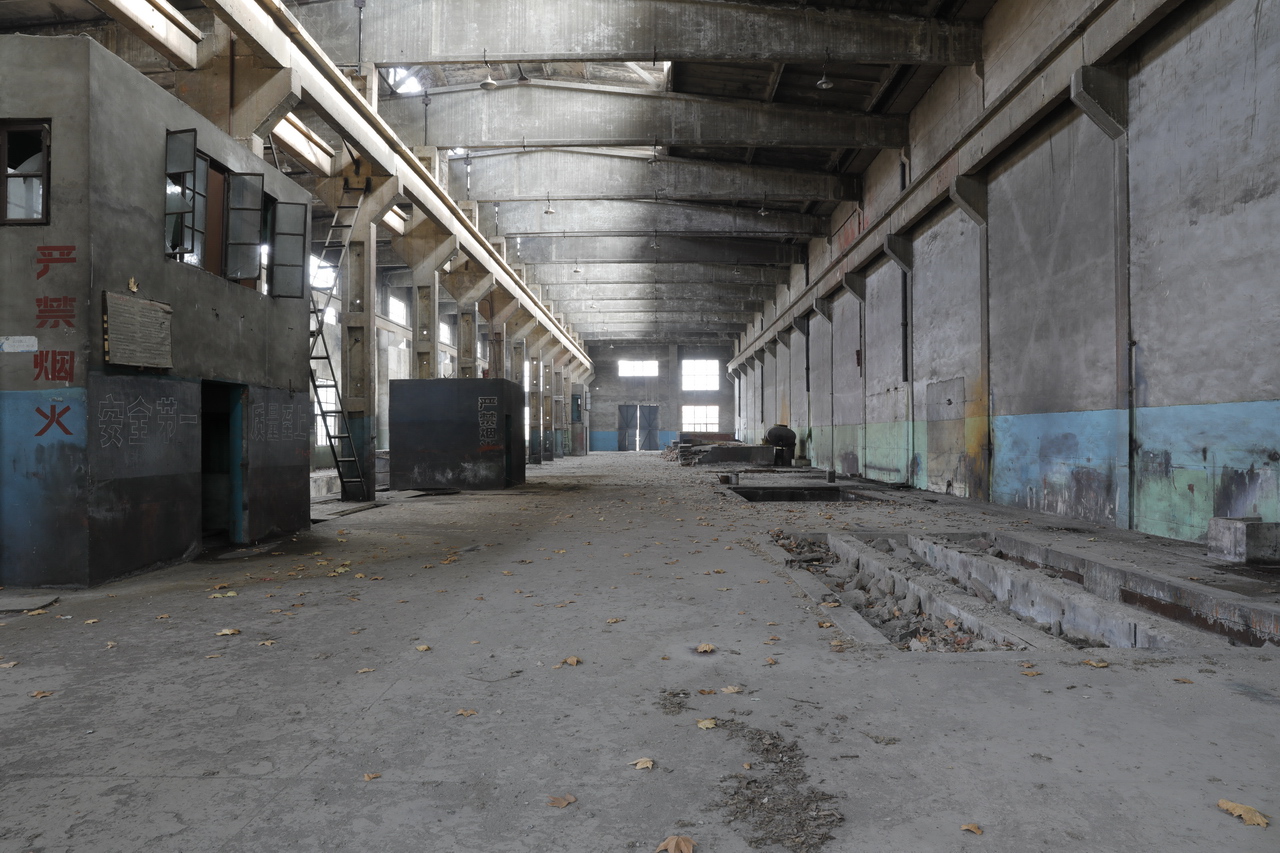 武汉轻型汽车制造厂,武汉特种车制造厂