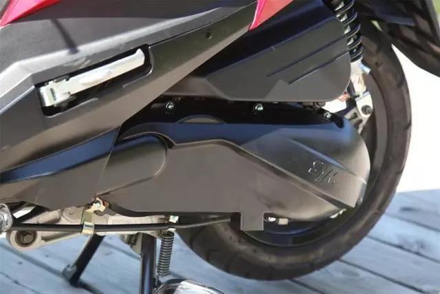 三阳出新款,三阳最新款350踏板双缸