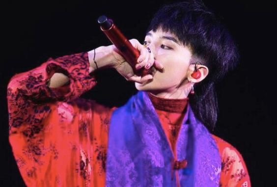 权志龙与nike联名的小雏菊,权志龙nike小雏菊联名