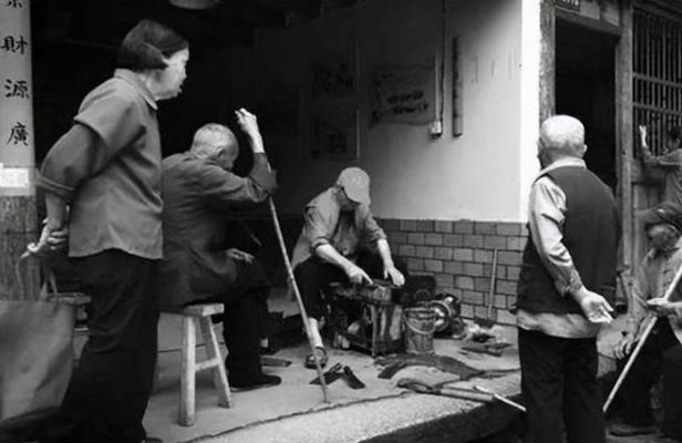 “香港刀王”陈当华：磨一把菜刀，要价上千元，得提前3个月预约