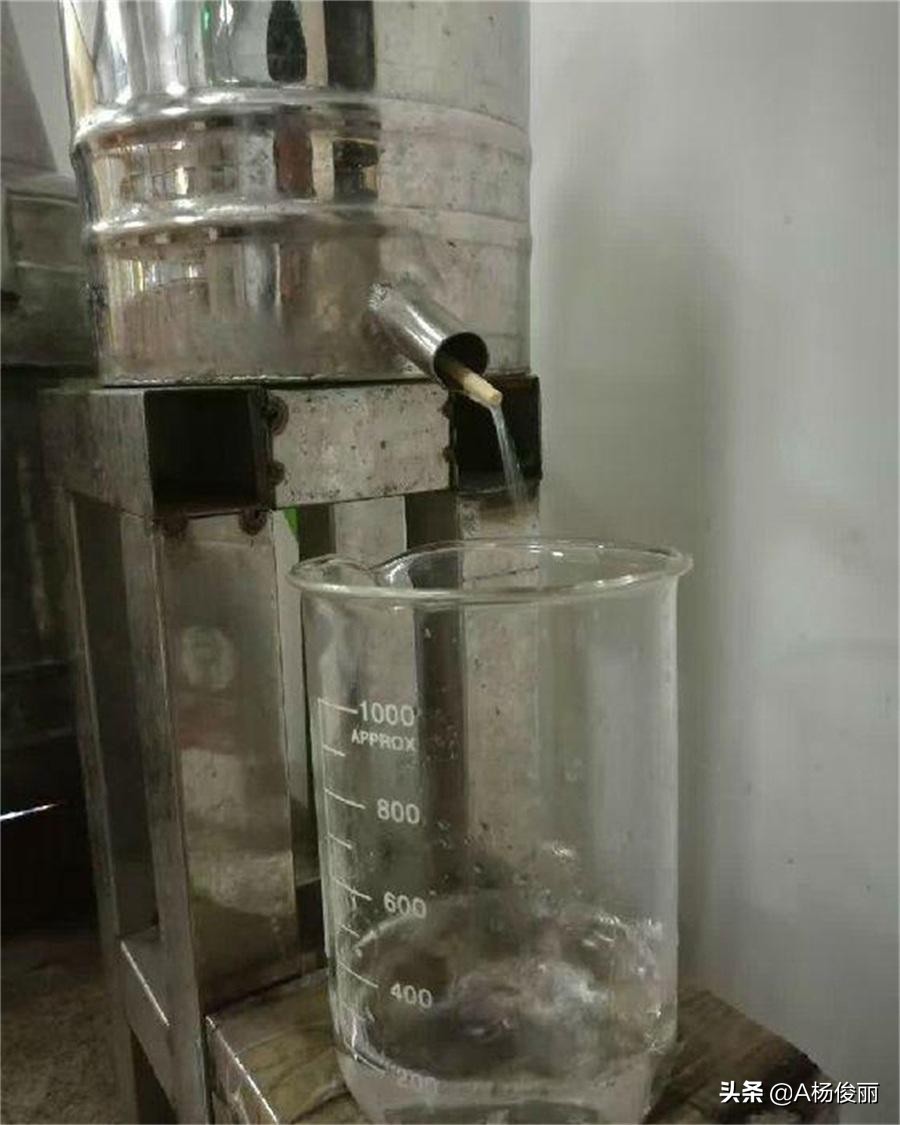 真全粮杨俊丽：用酿酒设备怎样烤酒出酒速度快还可以减少尾酒？