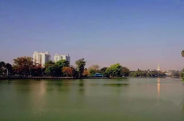 缅甸是一个让人着迷的地方,缅甸这个国家的特色